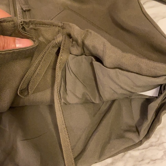 Drapey Cropped Jacket - Picture 3 of 4